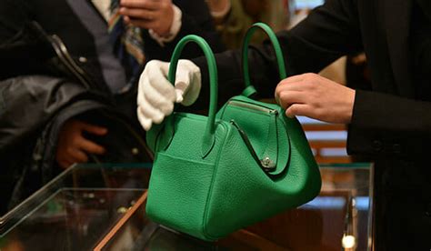 how much does hermes pay|hermes sales manager salary.